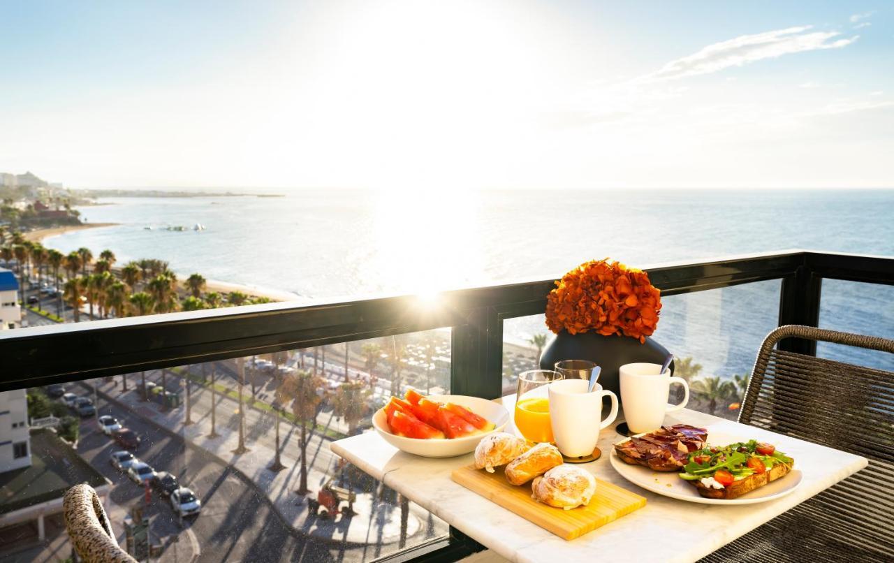 Aloha Apartamentos - Primera Linea De Playa - Vista Al Mar Benalmádena Kültér fotó