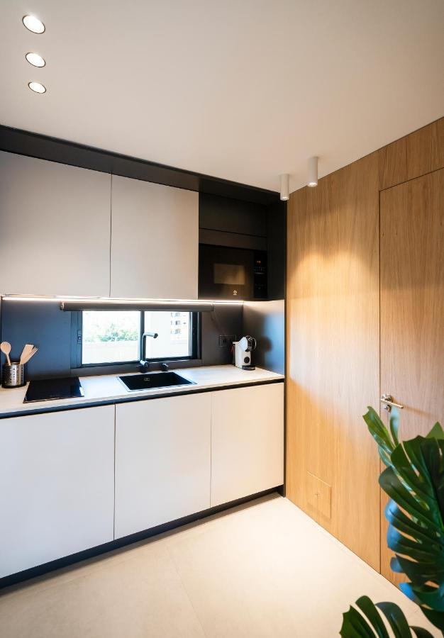Aloha Apartamentos - Primera Linea De Playa - Vista Al Mar Benalmádena Kültér fotó