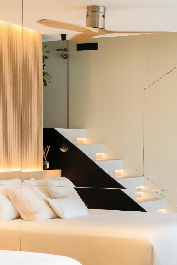 Aloha Apartamentos - Primera Linea De Playa - Vista Al Mar Benalmádena Kültér fotó